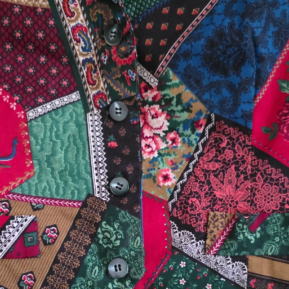 Patchwork Fabric Vest - image 3